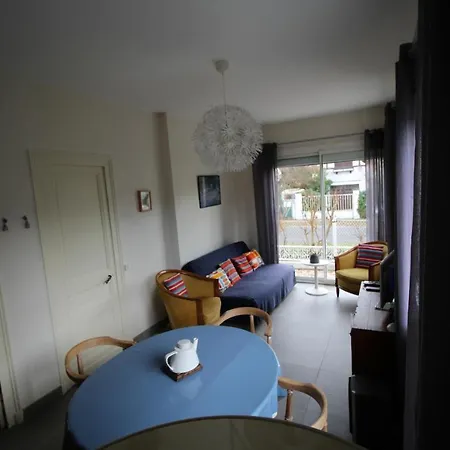 Agreable Petite Maison Avec Jardin Cloture Vakantiehuis Andernos-les-Bains